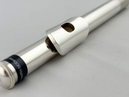 BonneVille 木管製Piccolo#1057 Louis Lot 付属 Flute - Louis Lot Silver #8026 (Pre-Owned) > Carolyn Nussbaum